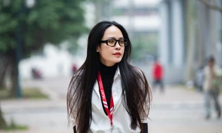 Nữ giảng viên Bách khoa gây sốt TikTok: 'Đầu tư cho bản thân là khoản đầu tư sinh lời nhất'