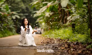 Giới trẻ nườm nượp 'bỏ phố về rừng' Cúc Phương check-in mùa bướm