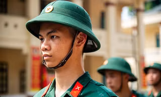 Những ngày đầu 'khổ luyện' của tân binh tại K9 - Đá Chông