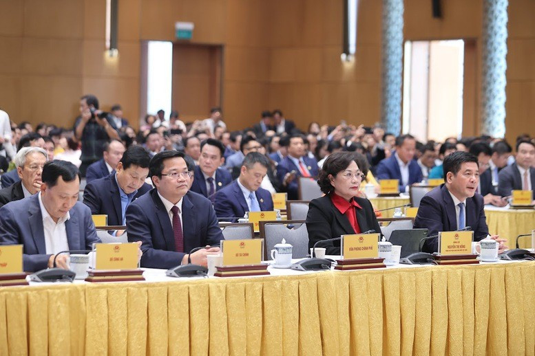 Đại diện lãnh đạo các bộ, ngành tham dự hội nghị. Ảnh: VGP/Nhật Bắc.