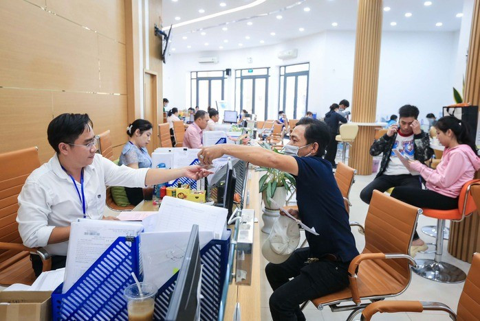 Dự kiến lương cơ sở sẽ tăng lên mức 2.530.000 đồng/tháng từ 1/7/2026. Ảnh minh họa.