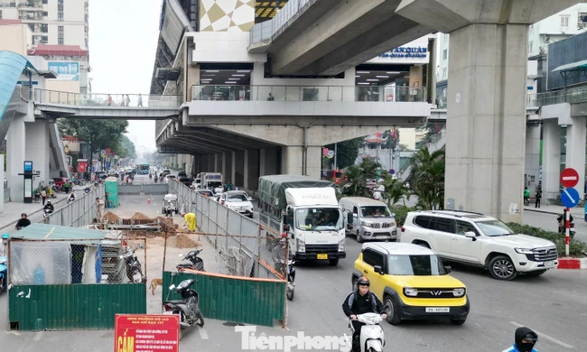 Rào chắn dự án Yên Xá chậm thu hồi, giao thông Trần Phú – Phùng Hưng vẫn ùn ứ