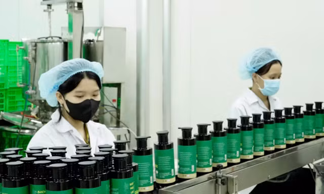 Gia công mỹ phẩm: Mắt xích tạo thương hiệu trong kỷ nguyên cạnh tranh