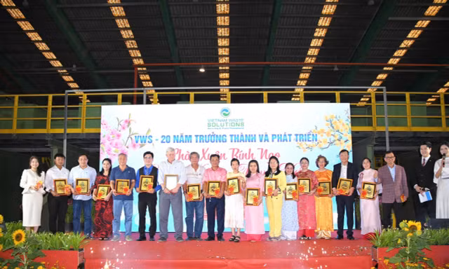 VWS hành trình lan tỏa nghĩa tình Tết, bền bỉ vì một tương lai xanh
