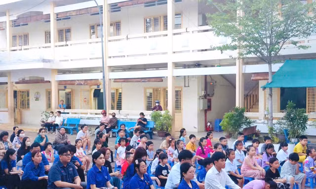 Trao cơ hội học tiếng Anh, gieo thêm tự tin cho trẻ em tại TP Cần Thơ