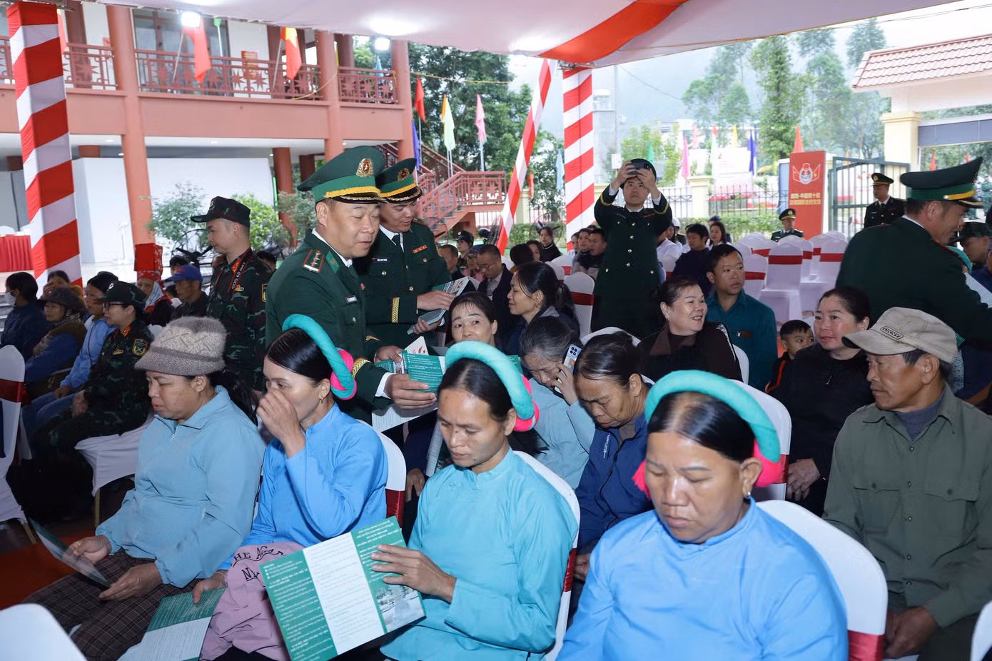 qpbg-4.jpg