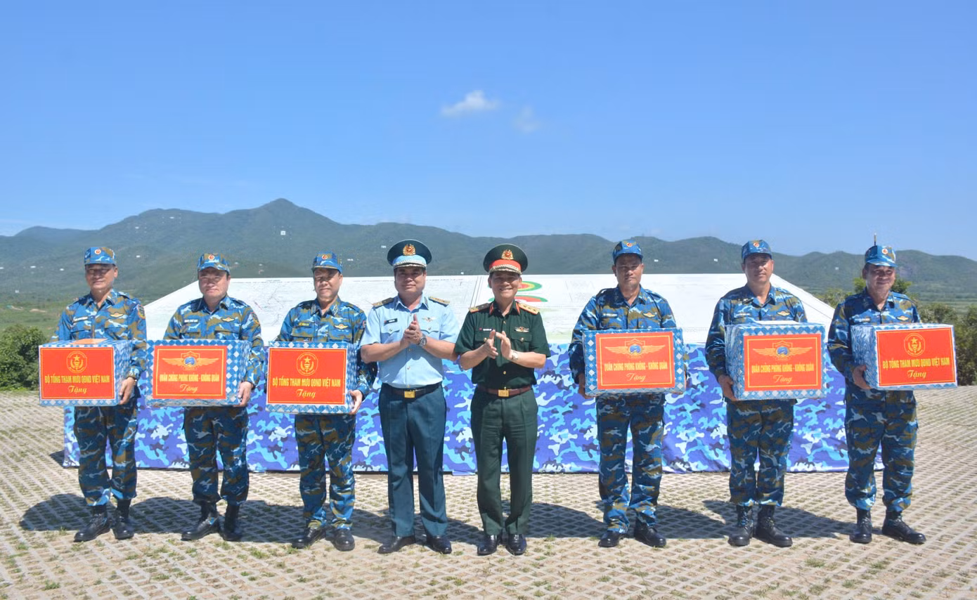 pkkq-1.jpg