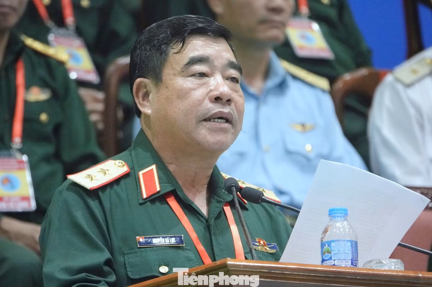 tp_hoithao-3.jpg