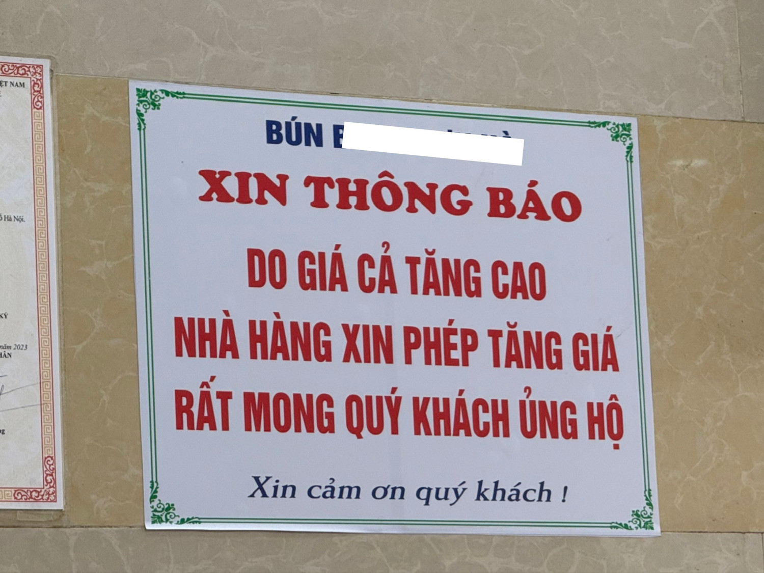 Dịch vụ giao hàng đồng loạt tăng giá, áp dụng 'phụ phí xăng dầu'