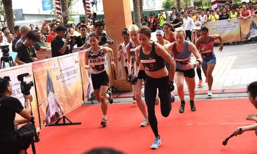 700 người chạy bộ chinh phục tòa nhà cao nhất Việt Nam