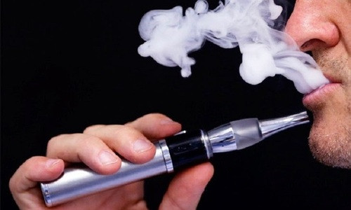 Thuốc lá điện tử độc không kém thuốc lá thật