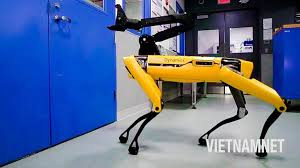 Chó Robot giám sát công trình xây dựng chặt chẽ đến từng chi tiết