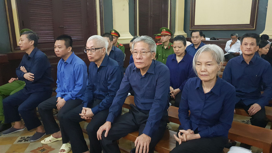 Các bị cáo trong phiên tòa