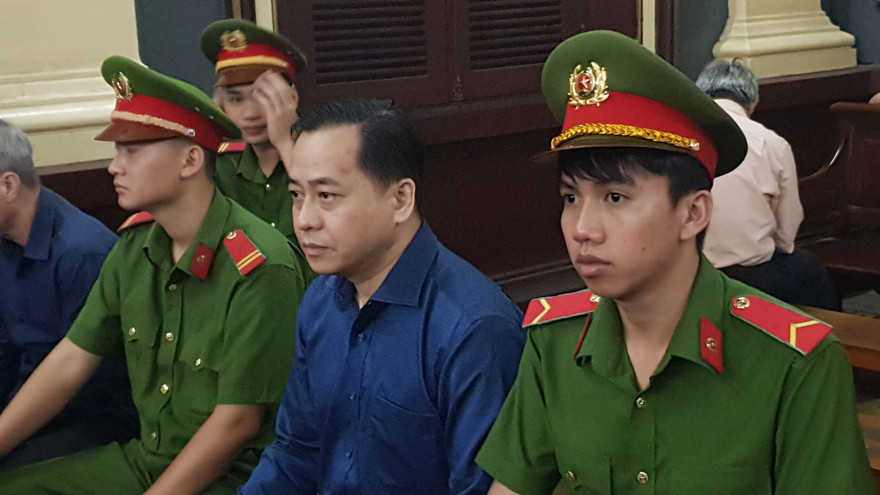 Bị cáo Vũ "nhôm" tại tòa