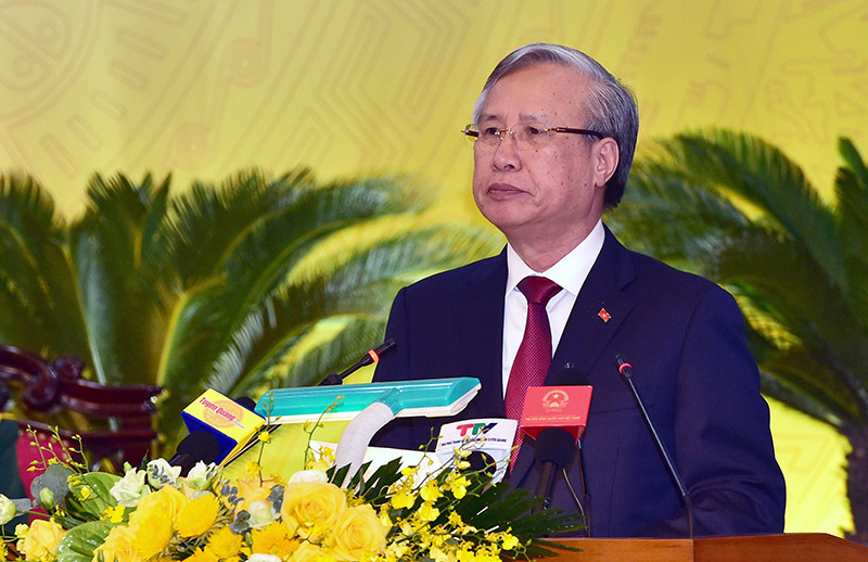 Thường trực Ban Bí thư Trần Quốc Vượng (ảnh T.Q)