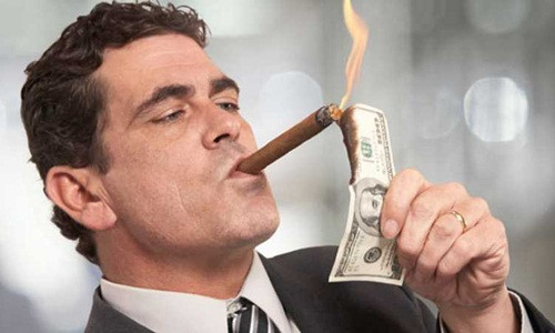 Người giàu có xu hướng tập trung nhiều hơn vào bản thân. Ảnh: Entrepreneur