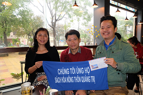 Lê Minh Tuấn, ngoài cùng bên phải. Ảnh: NVCC