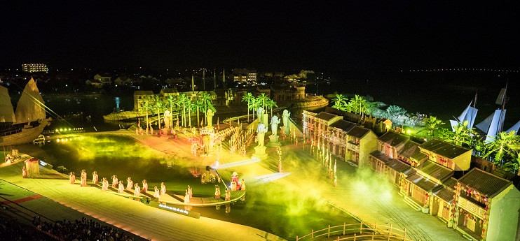 Thực cánh đám cưới Công chúa Huyền Trân rực rỡ sắc màu