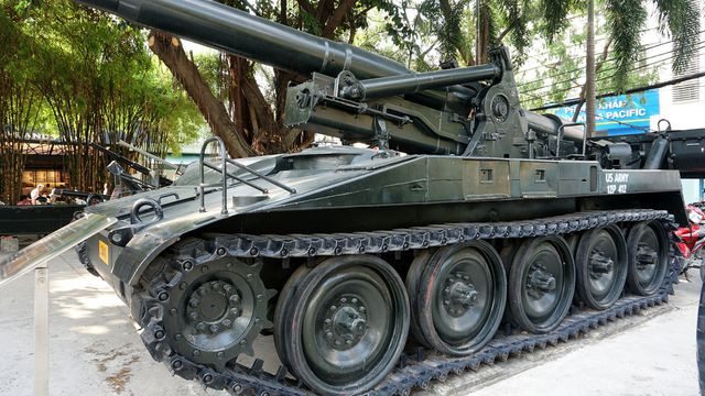 Cận cảnh dàn vũ khí hạng nặng mà Việt Nam thu được trong chiến tranh