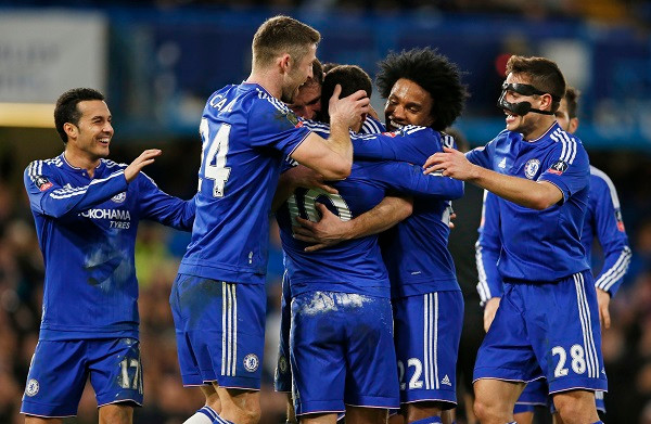 Niềm vui thắng trận của cầu thủ Chelsea. Ảnh: Reuters.
