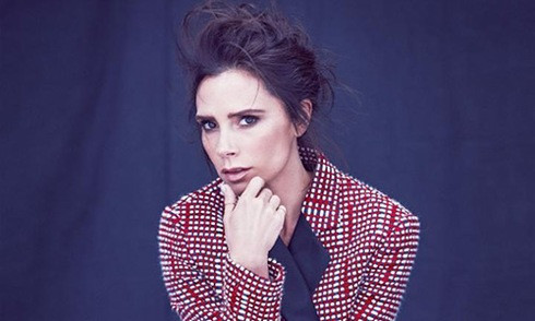 Nhà thiết kế, biểu tượng thời trang Victoria Beckham.