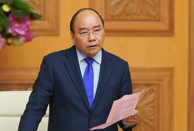 Thủ tướng Nguyễn Xuân Phúc vừa ký quyết định công bố dịch corona