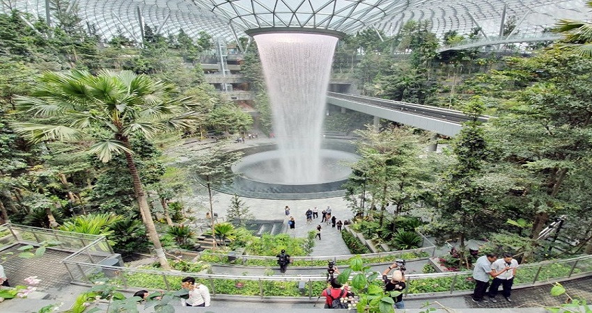 Singapore vận hành tổ hợp giải trí sân bay lớn nhất từ trước đến nay