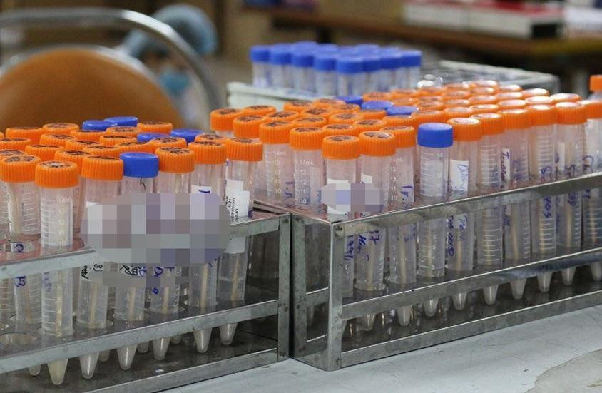 Thiết bị y tế, sinh phẩm xét nghiệm là mặt hàng phải kê khai giá