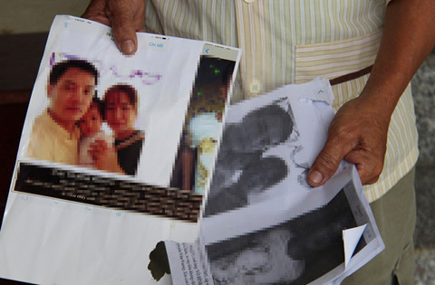 Người thân nạn nhân vay tiền tín dụng đen bị 'khủng bố' thế nào?