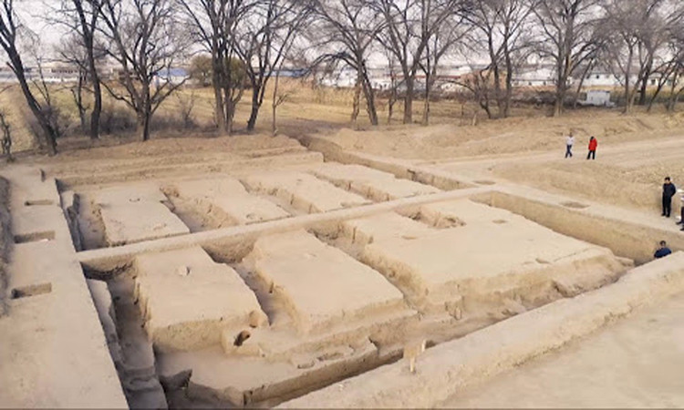 Phát hiện kho thóc 2.000 năm tuổi