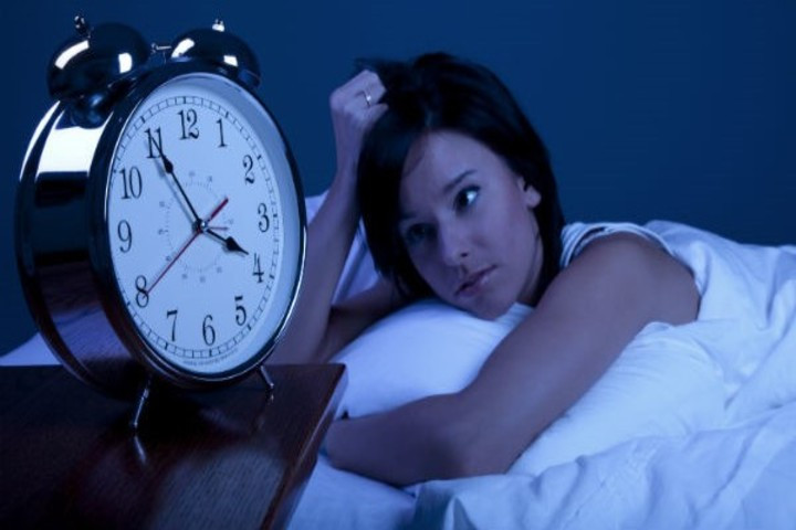 Lý do bạn thức giấc giữa đêm