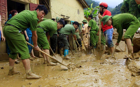 Số người thiệt mạng và mất tích do lũ ống đã lên đến 15 người