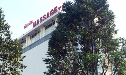 Khách sạn, nơi cô gái thuê phòng tử vong. Ảnh: Nguyệt Triều