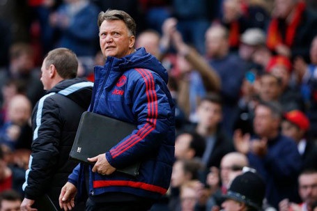 Chức vô địch FA Cup chưa chắc giữ nổi ghế của Van Gaal