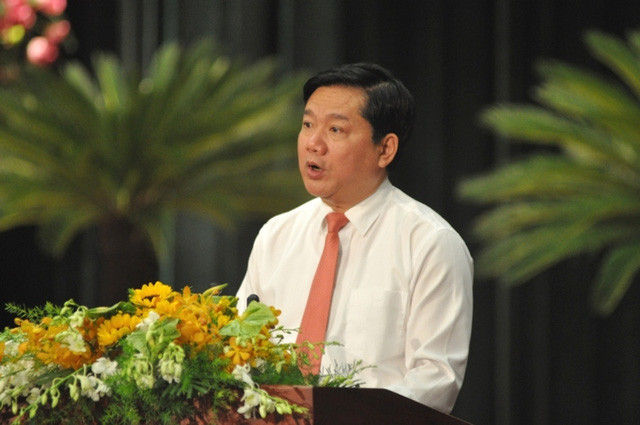 Bí thư Đinh La Thăng nhấn mạnh rằng những tồn tại hiện nay là thách thức lớn đối với khát vọng của thành phố mong sớm trở lại ánh hào quang của Hòn ngọc Viễn Đông trước đây