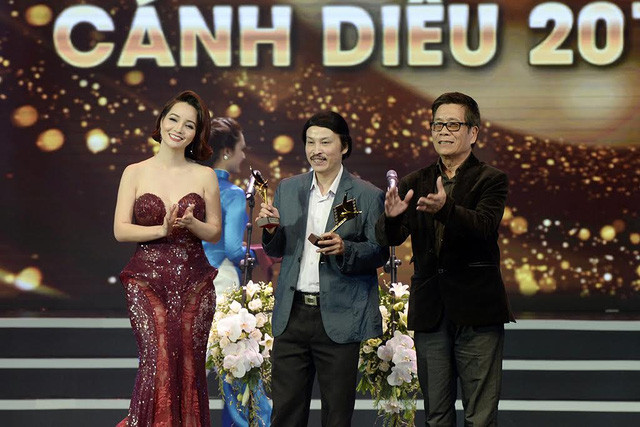 Mai Thu Huyền trong lễ trao giải Cánh diều 2015 diễn ra tối qua tại Hà Nội. Ảnh: Mạnh Thắng.