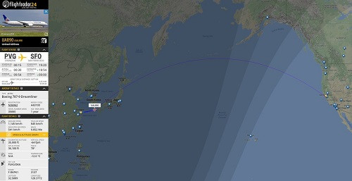 Bản đồ mô tả đường bay của chuyến bay UA890. Ảnh: Flight Radar 24.