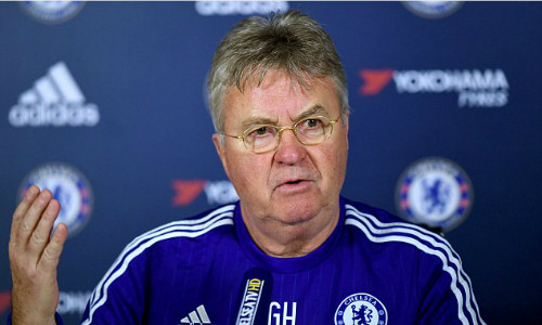 Hiddink: 'Nỗi sợ Chelsea rớt hạng là thật'