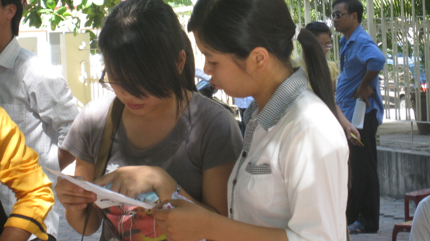 HS đăng kí dự tuyển học ngoại ngữ Tiếng Pháp, Tiếng Nhật không phân biệt KVTS (ảnh: minh họa)