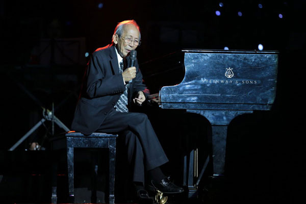 Nhạc sĩ Nguyễn Ánh 9 chia sẻ rằng, vì đam mê âm nhạc ông đã cãi lời bố mẹ, từ bỏ gia đình (Ảnh: Dương Việt Khôi)