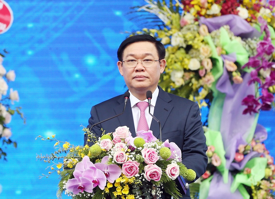 Phó Thủ tướng Vương Đình Huệ