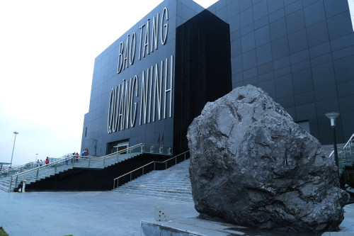 Bên trong bảo tàng kiêm thư viện 900 tỷ ở Quảng Ninh