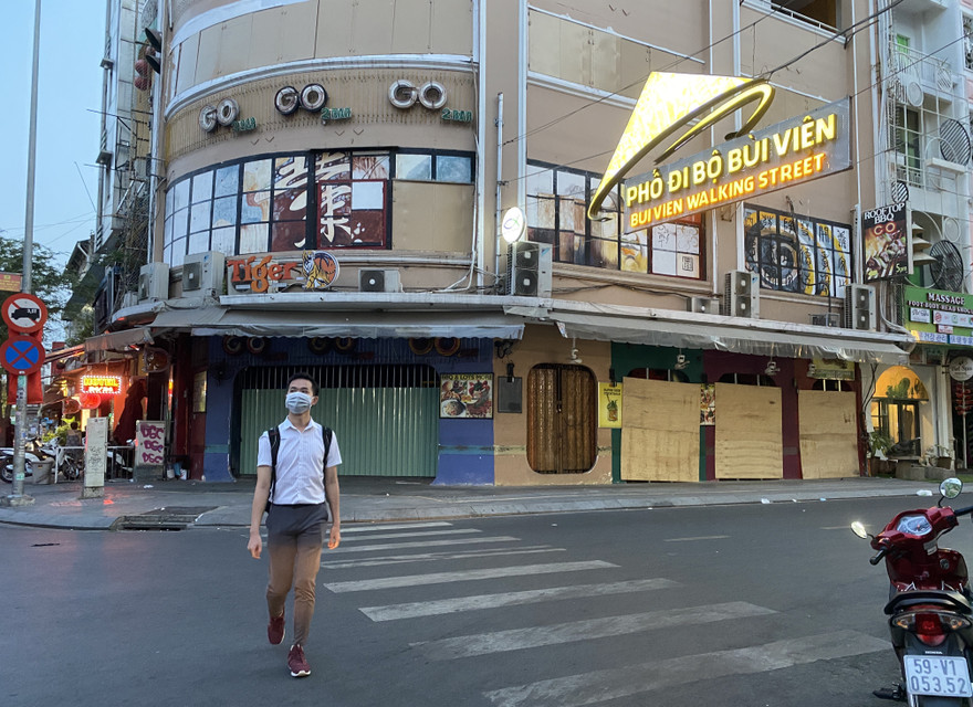 TPHCM thí điểm mở cửa ngành kinh doanh ít nguy cơ lây nhiễm COVID-19