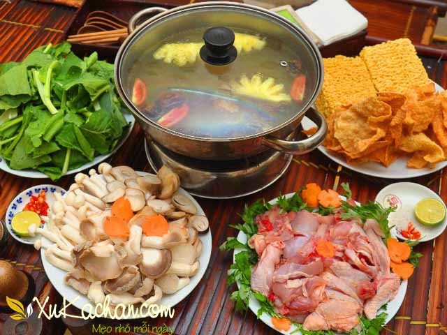 Món ngon ngày Tết: Cách làm lẩu gà thơm ngon