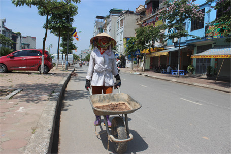 Hôm nay nắng nóng tiếp tục ở nhiều vùng trên cả nước.