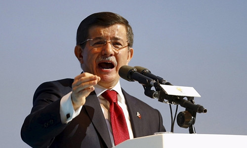 Thủ tướng Thổ Nhĩ Kỳ Ahmet Davutoglu. Ảnh: AP