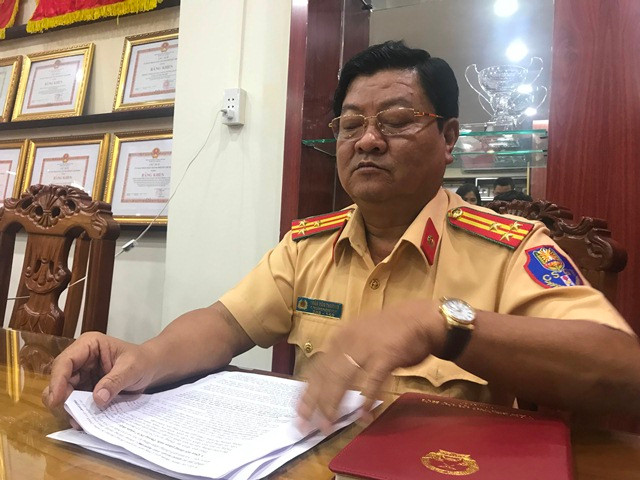 Lãnh đạo CSGT TPHCM nói gì việc 'không công nhận bằng lái quốc tế'?