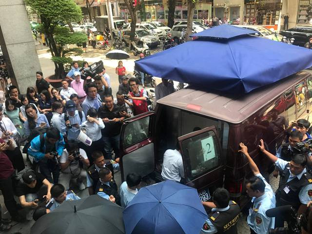 Bộ Công an khám xét Ngân hàng Eximbank chi nhánh TPHCM ngày 26/3.