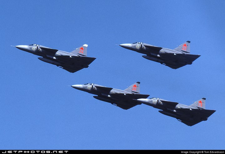 Saab 37 Viggen - Chiến binh mở đường cho dòng chiến cơ siêu cơ động