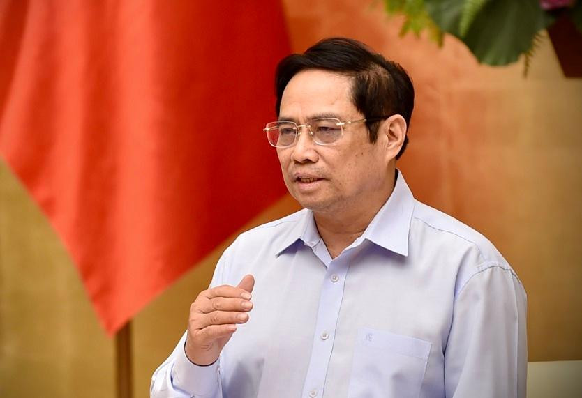 Thủ tướng: Tiêm vắc xin và xét nghiệm cho các shipper để vận chuyển hàng hóa